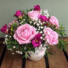 Rose &amp; Freesia Arrangement