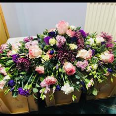 Pink, White &amp; Burgundy Spray